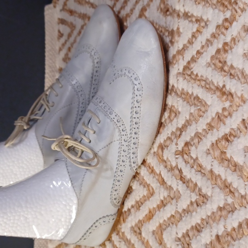 Very soft  leather  Moccasins  made in Italy